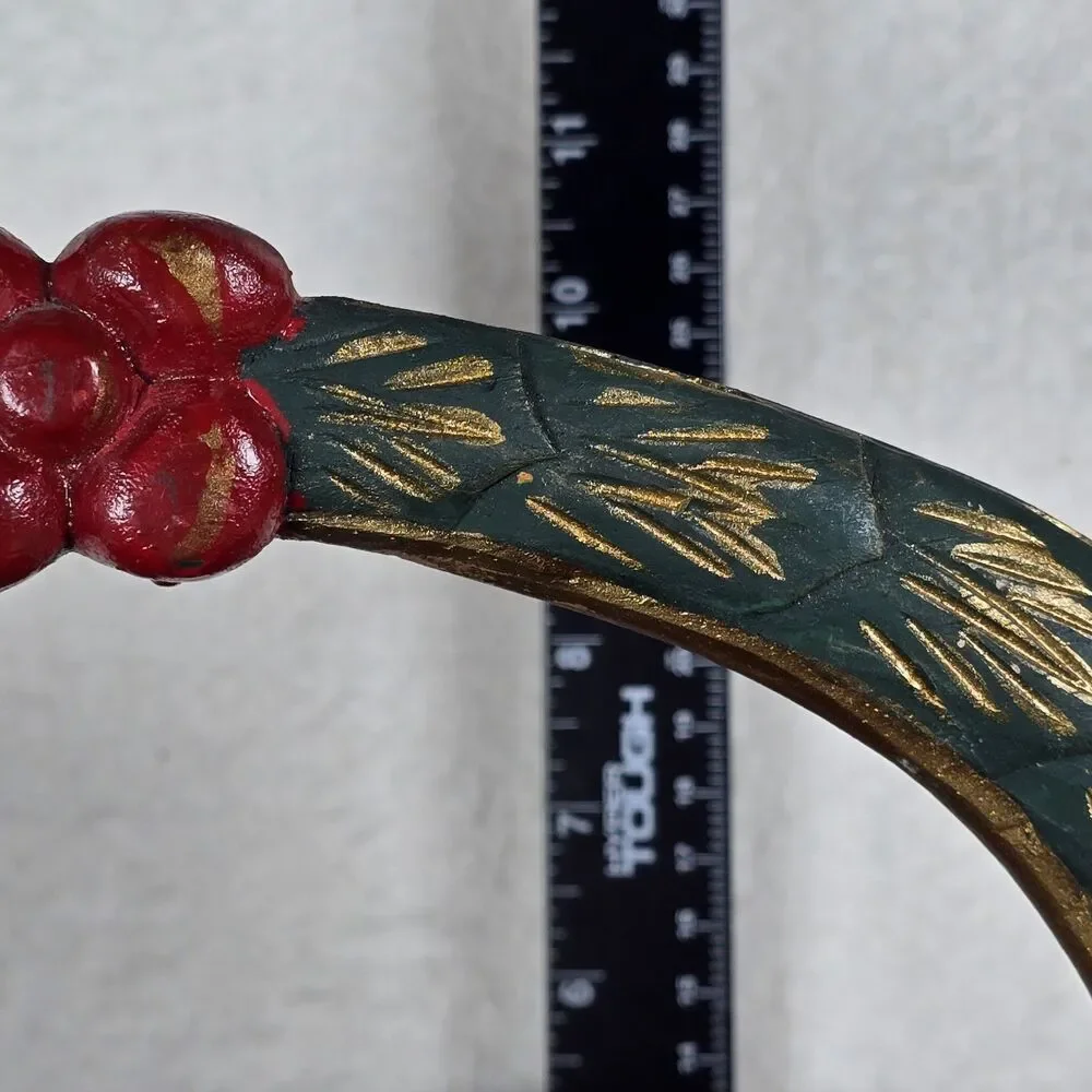 Red And Green Christmas Basket With Gold Handles 11x5 - Picture 4 of 8
